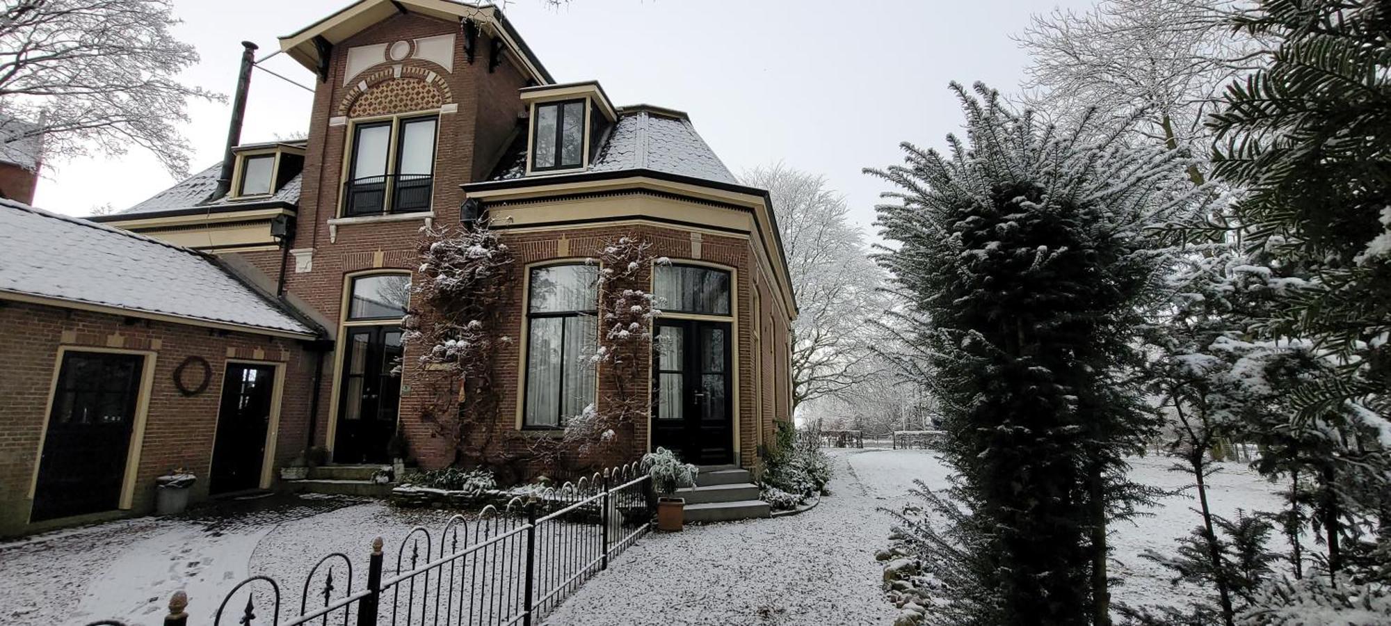 Pastorie Waaxens Bed & Breakfast Exterior foto